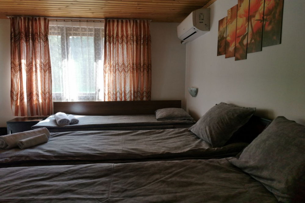 Нощувки във Велико Търново и Елена